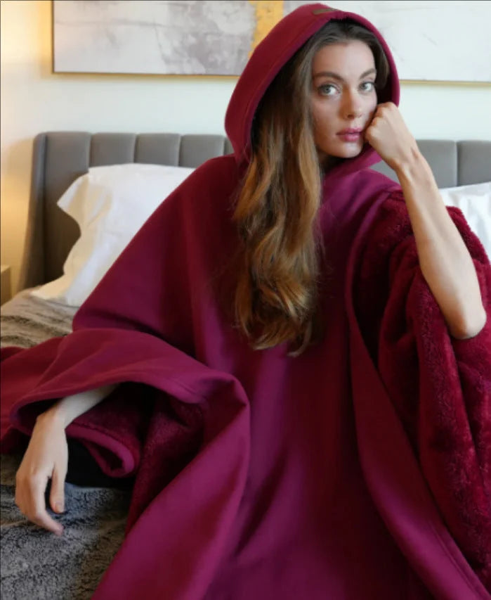 Oversized Hoodie Blanket with Soft Fleece and Breathable Lining 3