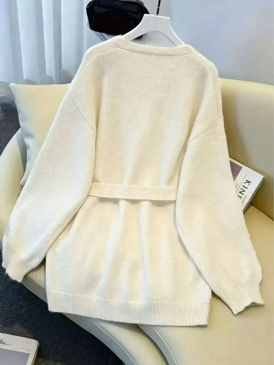 Oversized Knit Cardigan with Waist Belt and Ribbed Cuffs 1