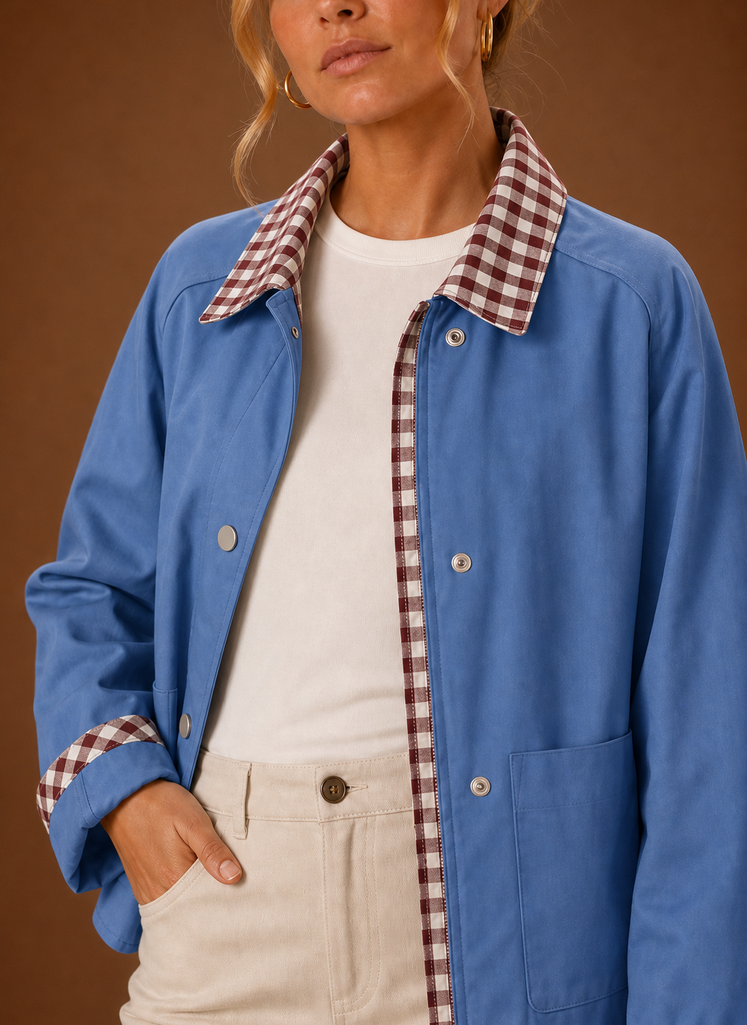 Relaxed fit women's jacket featuring a stylish checked collar and cuffs, perfect for casual outfits and layering in any season. 8