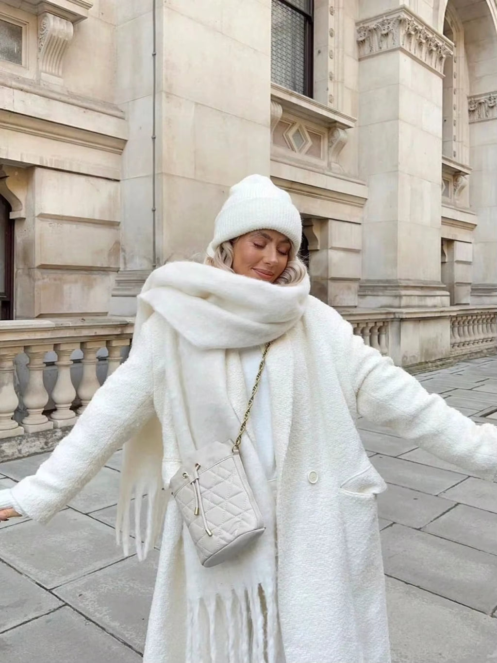 Thick Warm Winter Scarf with Tassels for Women - Soft and Cozy Accessory 4