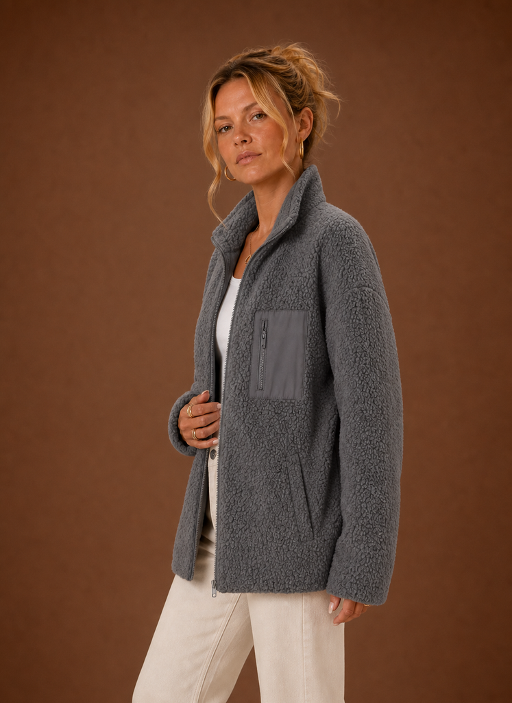 Women's casual sherpa zip-up jacket featuring a relaxed fit, perfect for layering in chilly weather. 5