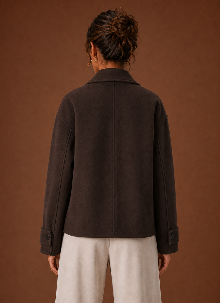 Women's double-breasted cropped coat featuring a stylish wide lapel, perfect for adding a chic touch to any outfit. 3