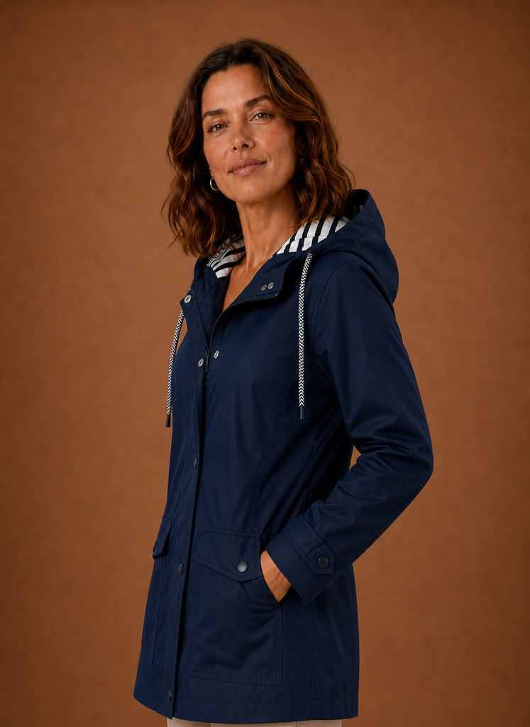 Women's hooded trench coat featuring a tailored fit, designed for warmth and style during autumn and winter seasons. 5